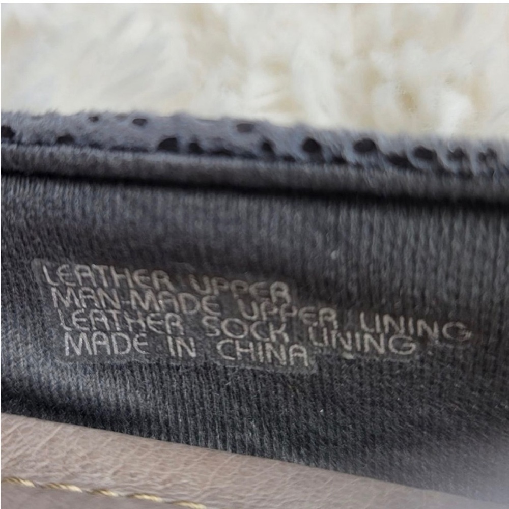 Earth Gray Textured Women's Heels - Picture 5 of 7